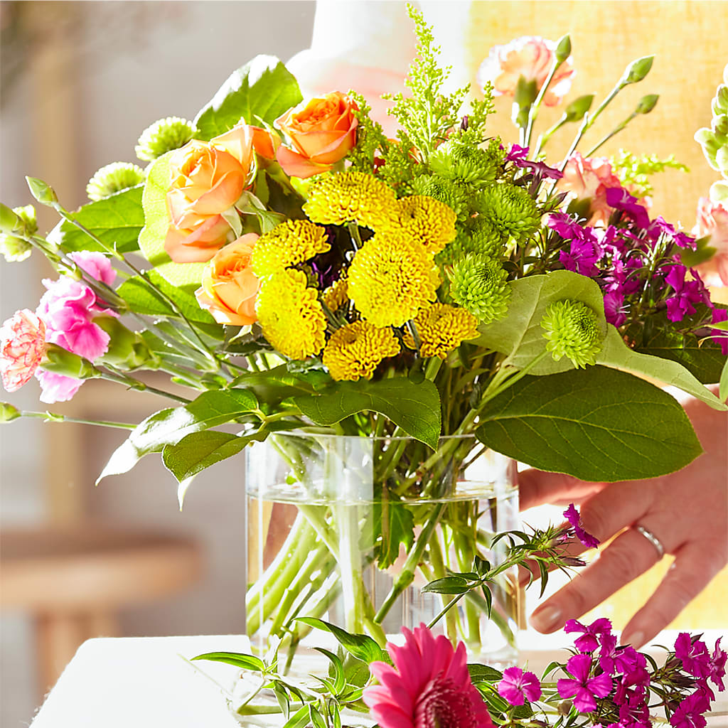Bold & Bright – A Florist Original – LAKELINE FLORIST & GIFTS, Austin TX