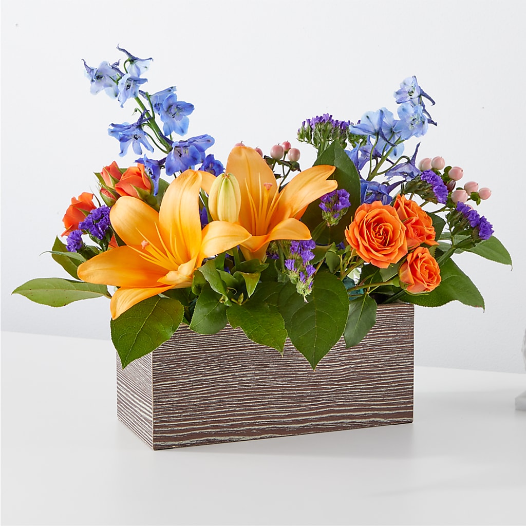 Radiant Citrus Box Bouquet – LAKELINE FLORIST & GIFTS, Austin TX