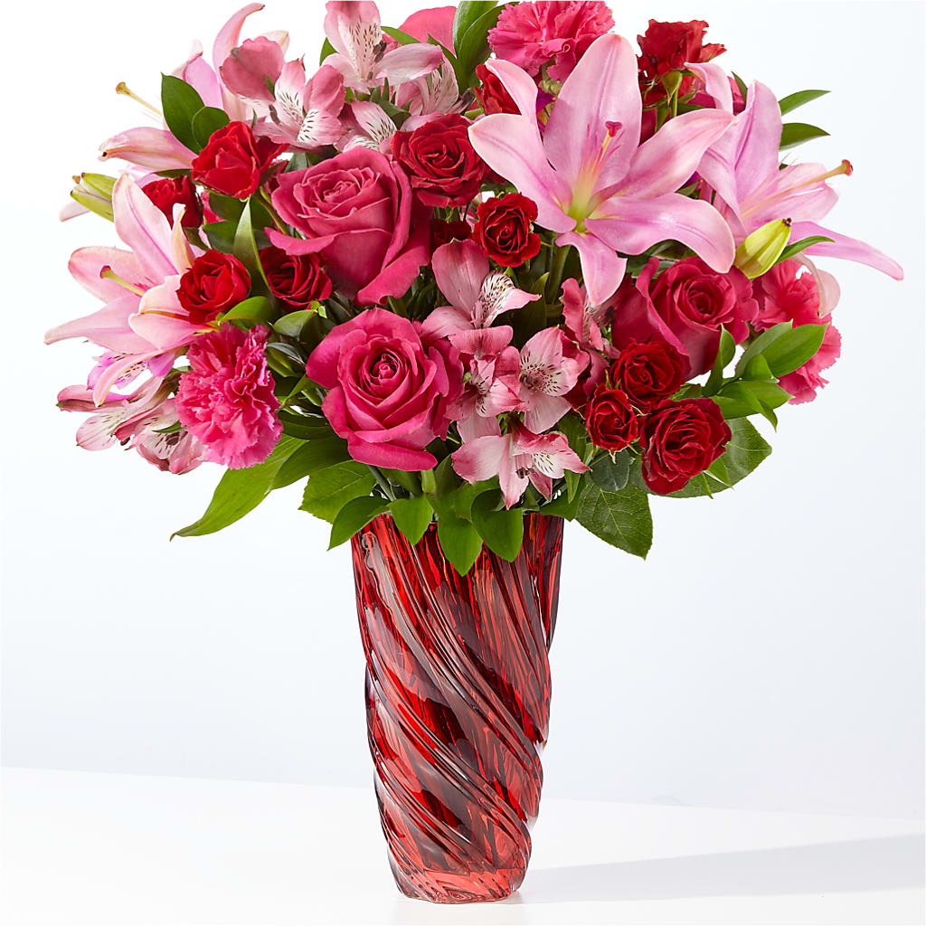In Love Bouquet with Luxe Swirl Vase – LAKELINE FLORIST & GIFTS, Austin TX