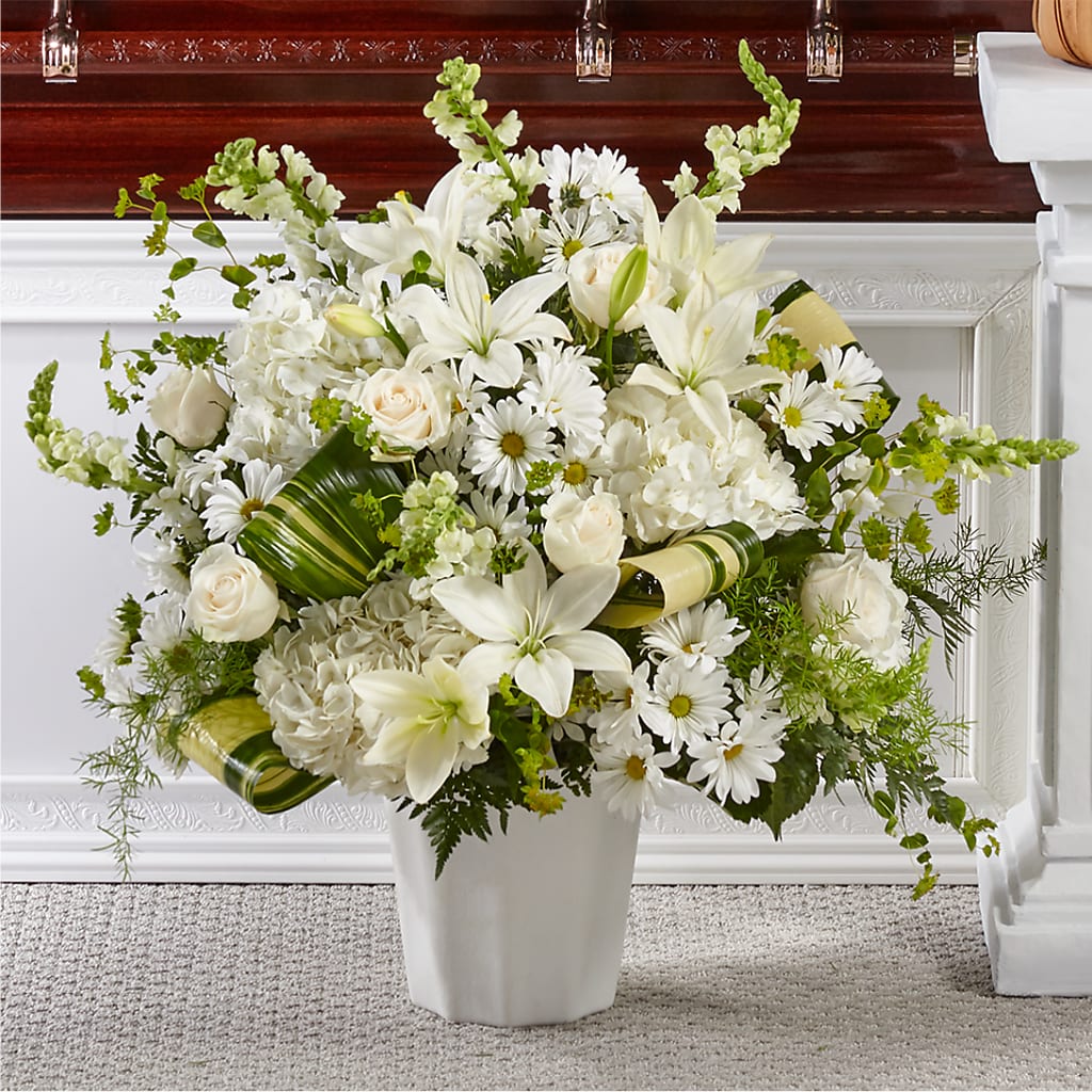 Thoughts of Tranquility Floor Basket – LAKELINE FLORIST & GIFTS, Austin TX