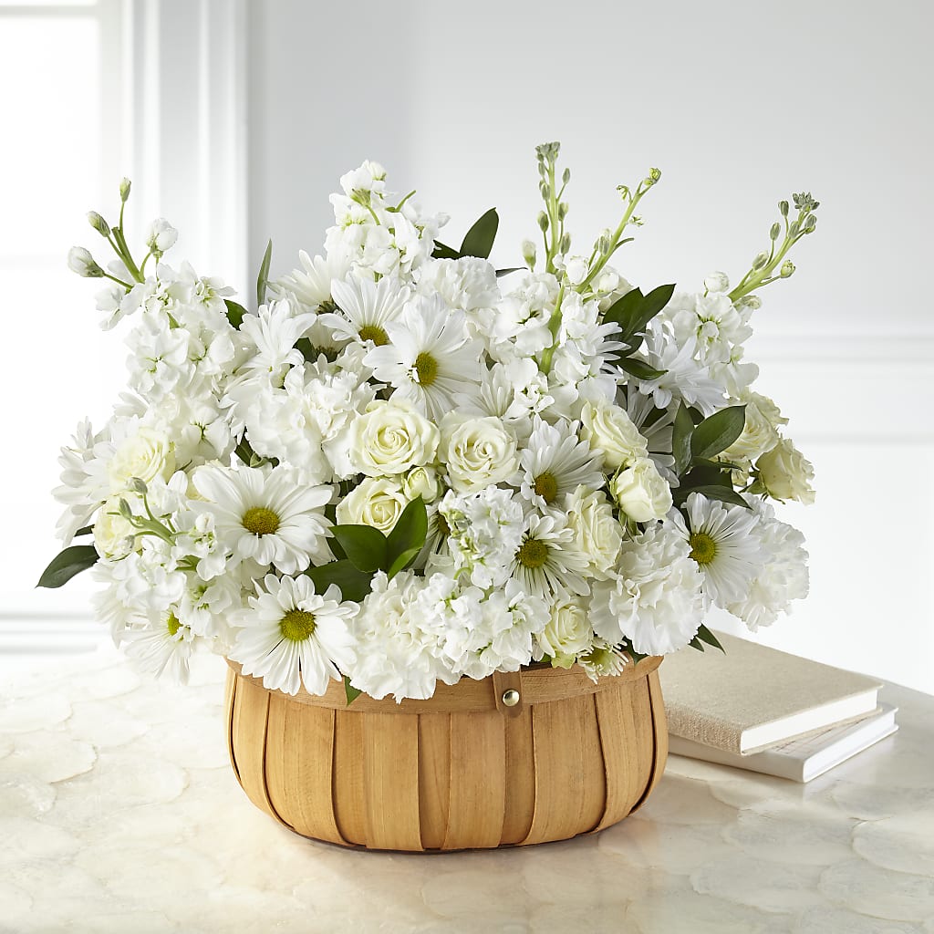 Graceful Garden Basket – LAKELINE FLORIST & GIFTS, Austin TX