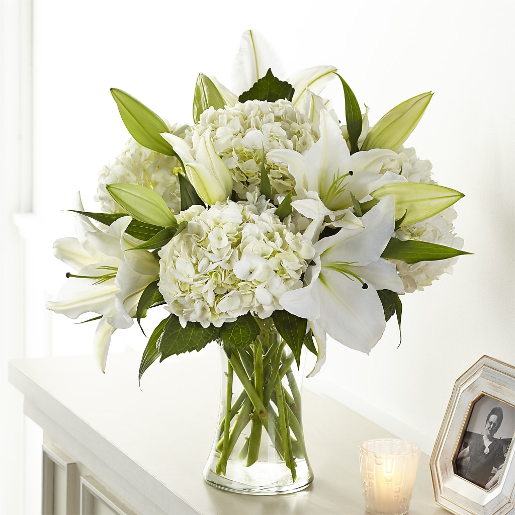 Compassionate Lily Bouquet – LAKELINE FLORIST & GIFTS, Austin TX
