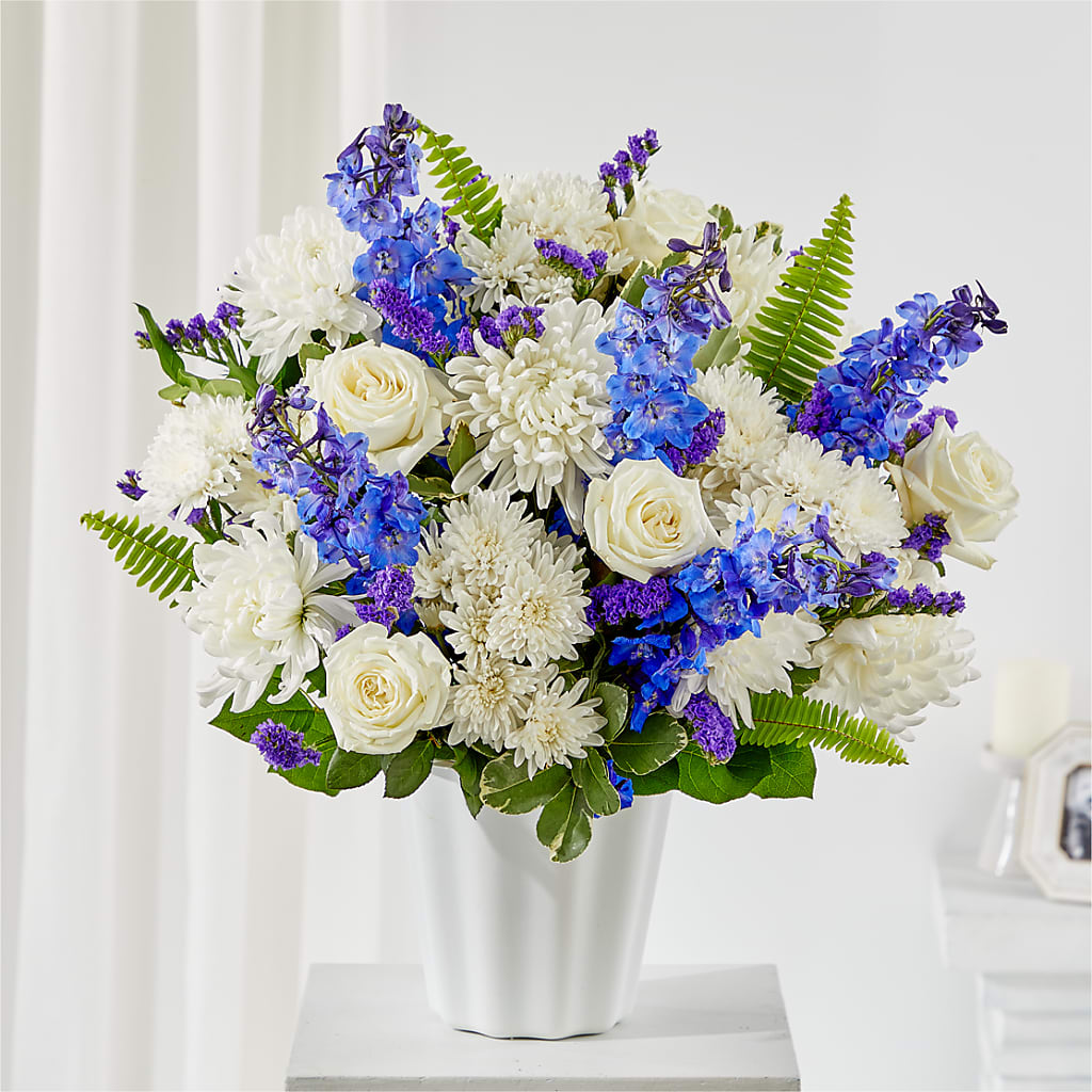 Hold Dear Tabletop Basket – LAKELINE FLORIST & GIFTS, Austin TX