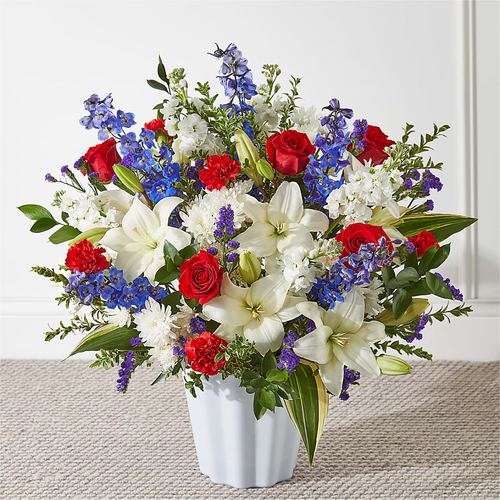 Consoled Floor Basket – LAKELINE FLORIST & GIFTS, Austin TX