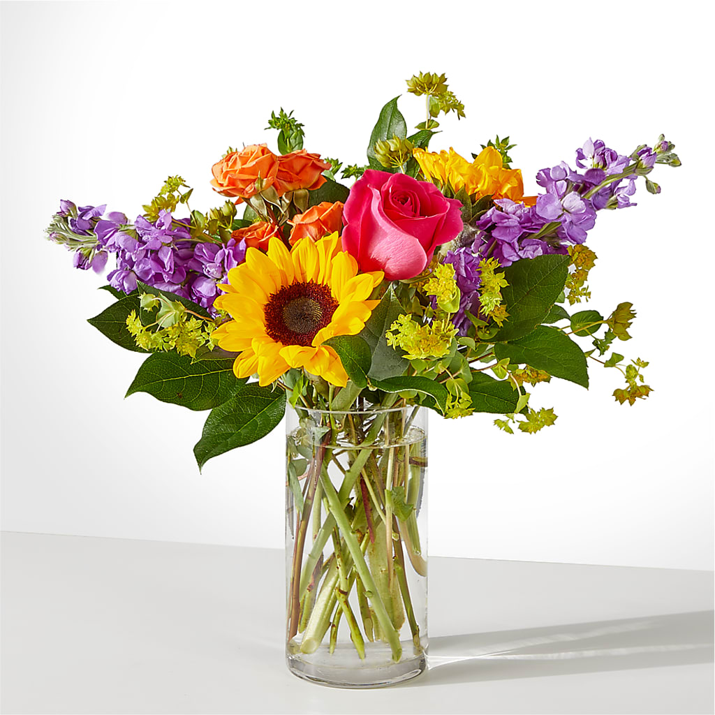 Vibrant Greetings Bouquet – LAKELINE FLORIST & GIFTS, Austin TX