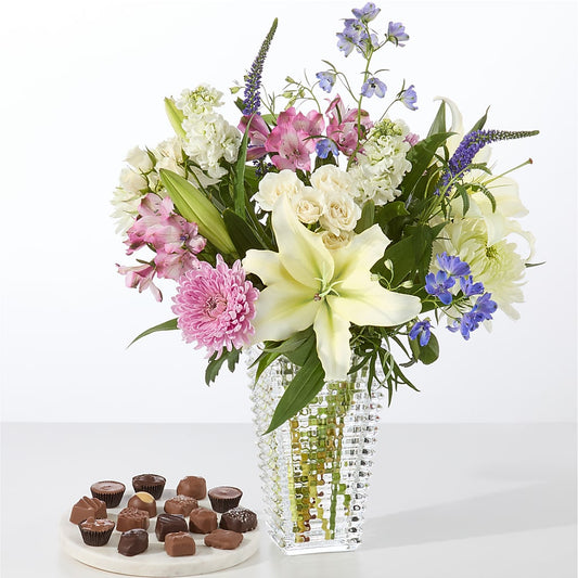 Winter Celebration Bouquet – LAKELINE FLORIST & GIFTS, Austin TX