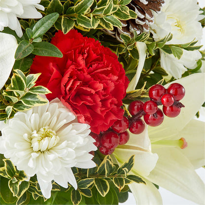 Festive Moments Tree – LAKELINE FLORIST & GIFTS, Austin TX