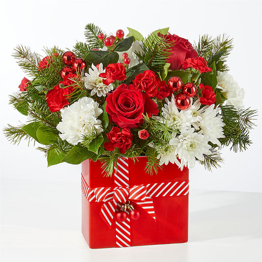 Presents Under the Tree Bouquet – LAKELINE FLORIST & GIFTS, Austin TX