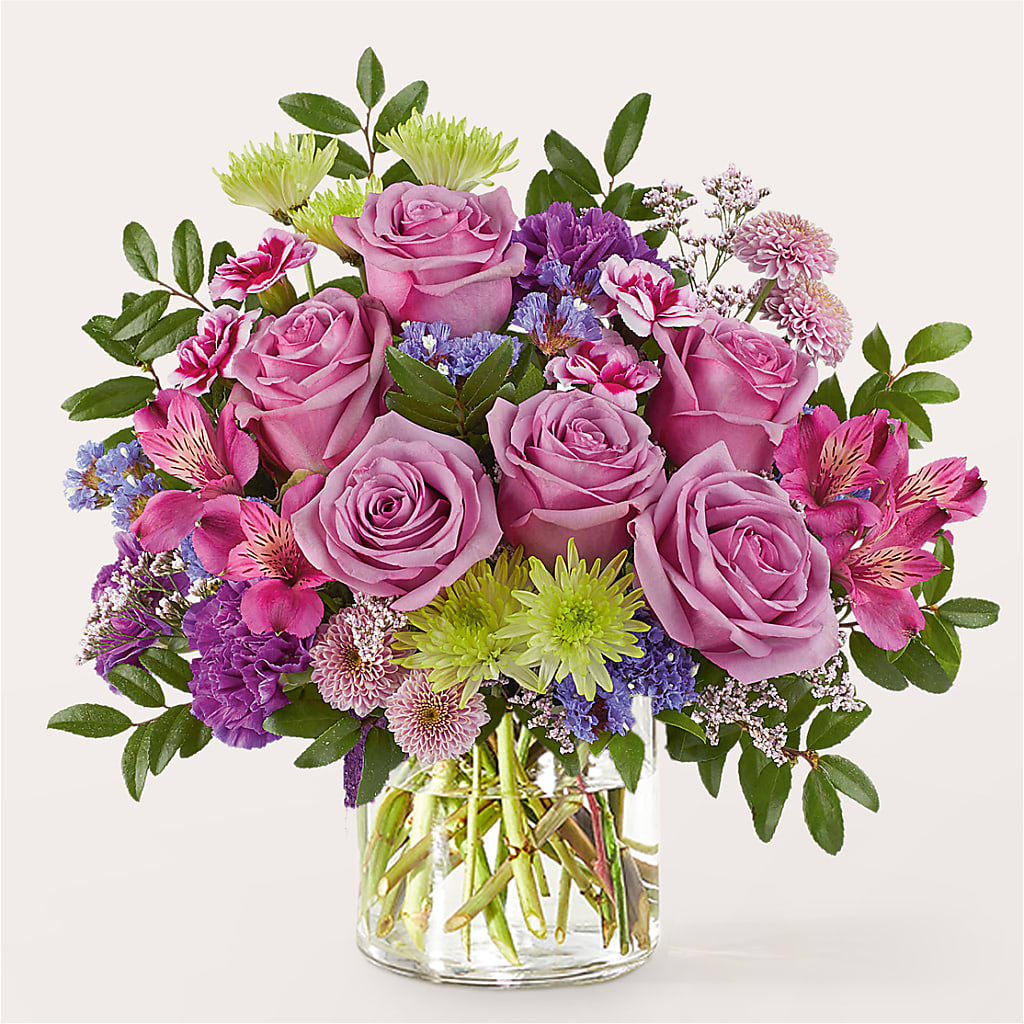 Glass Half Full Bouquet – LAKELINE FLORIST & GIFTS, Austin TX