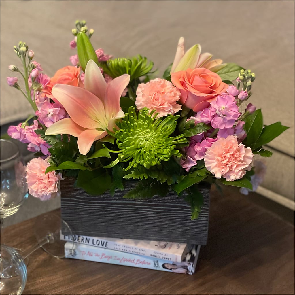 Beautiful Spirit Basket – LAKELINE FLORIST & GIFTS, Austin TX