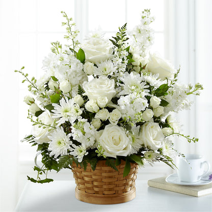 Heartfelt Condolences Arrangement – LAKELINE FLORIST & GIFTS, Austin TX