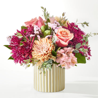 Berry Cobbler Bouquet with Ivory Vase – LAKELINE FLORIST & GIFTS, Austin TX