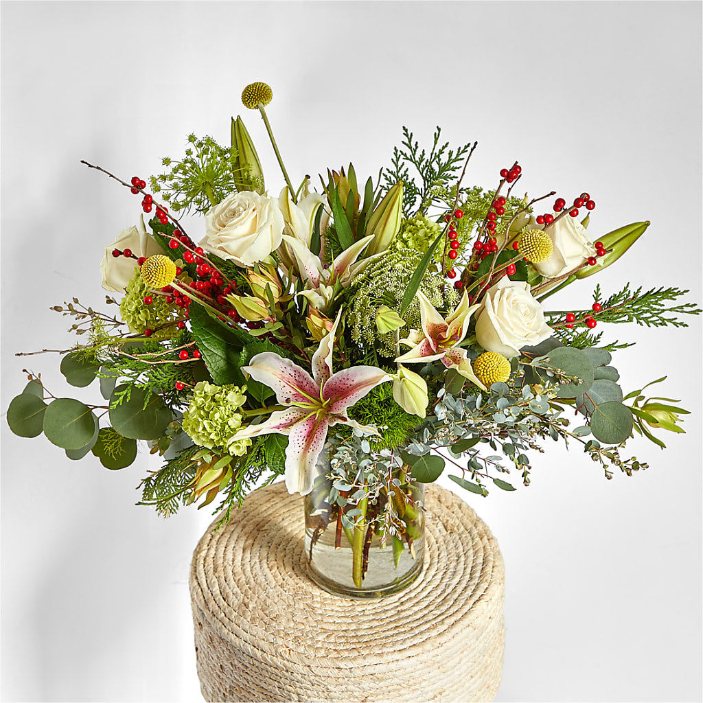 Berry & Bright Bouquet – LAKELINE FLORIST & GIFTS, Austin TX