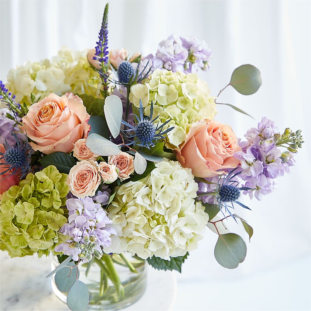 Porch Swing Bouquet – LAKELINE FLORIST & GIFTS, Austin TX