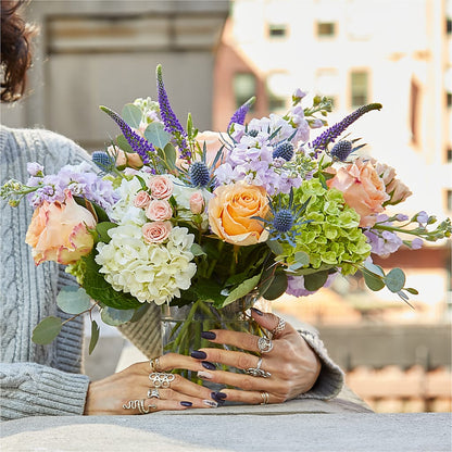 Porch Swing Bouquet – LAKELINE FLORIST & GIFTS, Austin TX