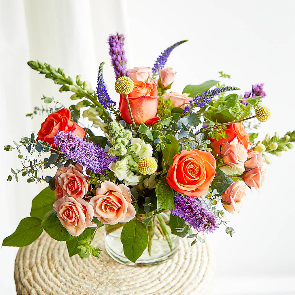 The Standout Bouquet – LAKELINE FLORIST & GIFTS, Austin TX