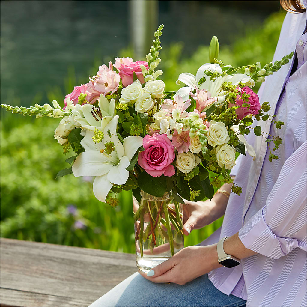 Fondly Bouquet – LAKELINE FLORIST & GIFTS, Austin TX