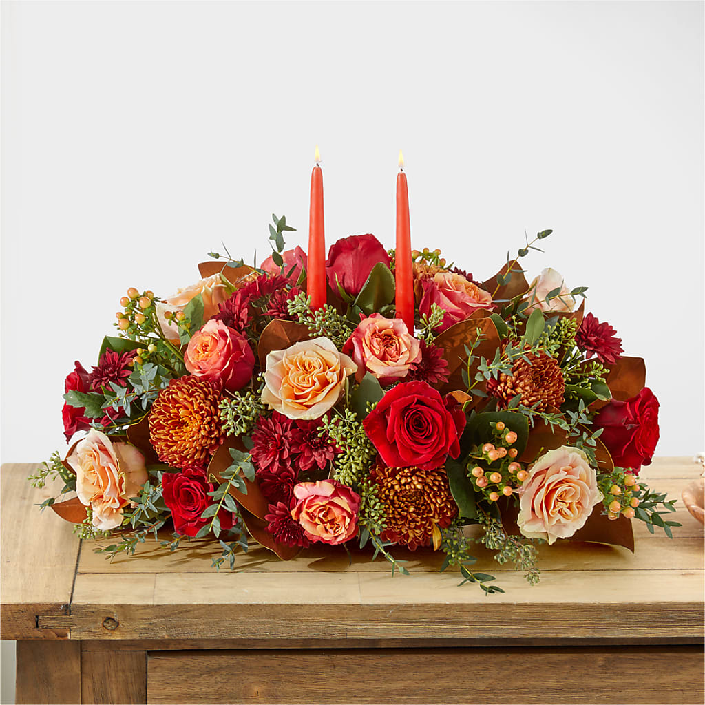 Gather Near Centerpiece – LAKELINE FLORIST & GIFTS, Austin TX