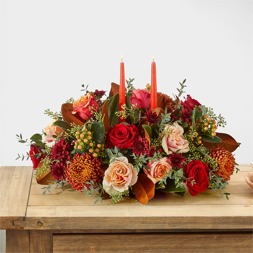 Gather Near Centerpiece – LAKELINE FLORIST & GIFTS, Austin TX