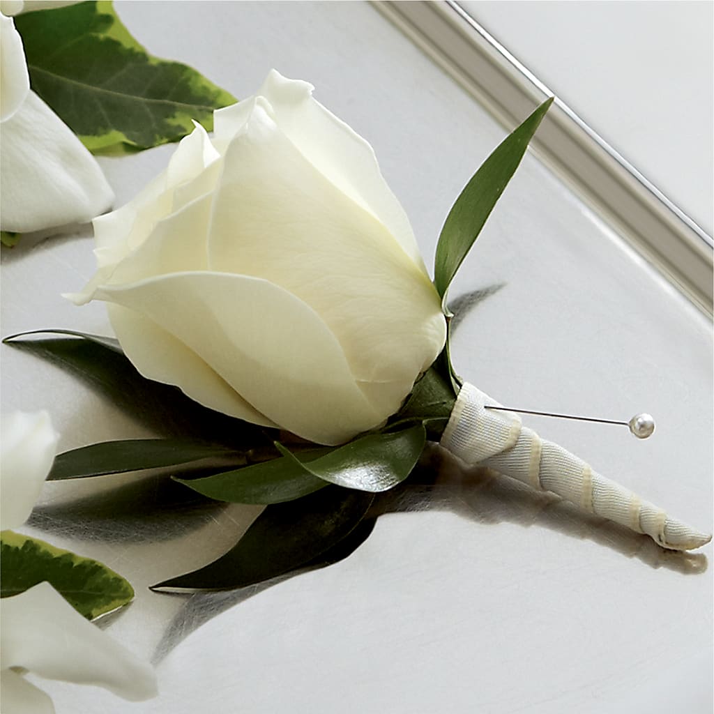 White Rose Boutonniere – LAKELINE FLORIST & GIFTS, Austin TX
